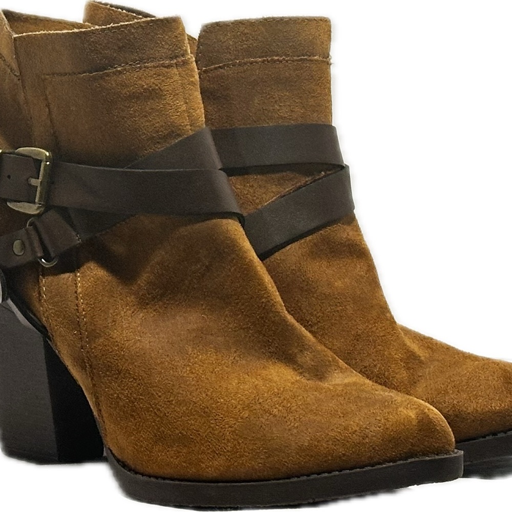Mossimo Women's Francesca Western Belted Boots Booties